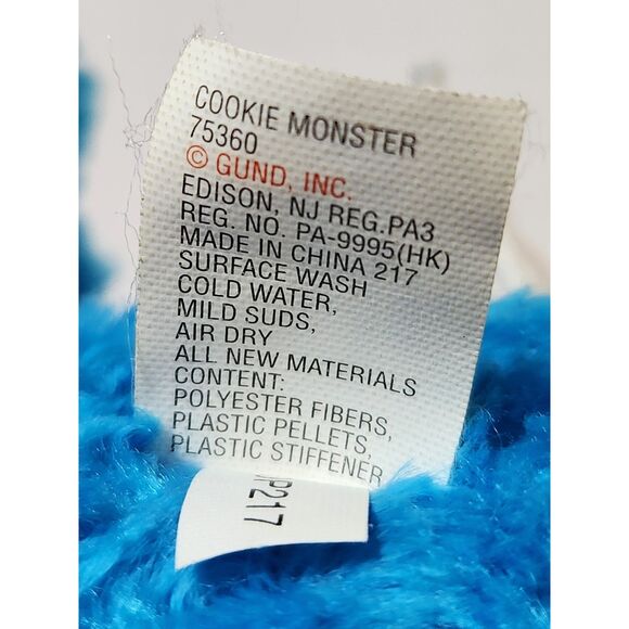 Sesame Street Bakery Cookie Monster 2002 bean bottom stuffed - Picture 6 of 6